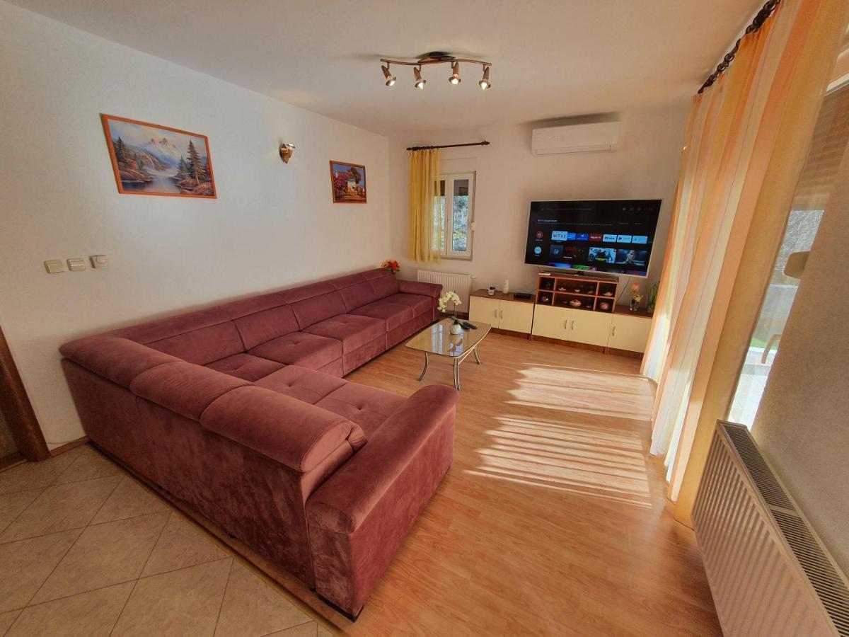 Villa Zvonimir Zagvozd المظهر الخارجي الصورة