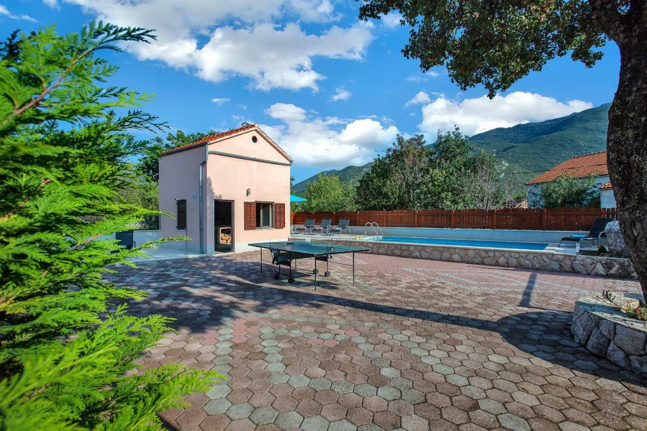 Villa Zvonimir Zagvozd المظهر الخارجي الصورة